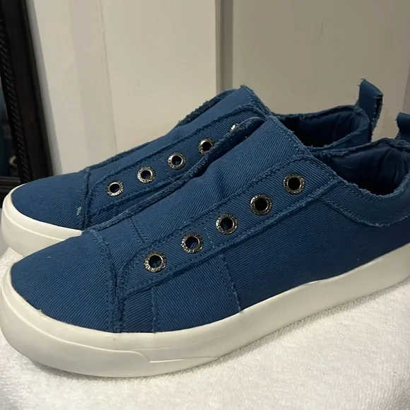 Bobs for Skechers Memory Foam Shoes - Picture 4 of 10